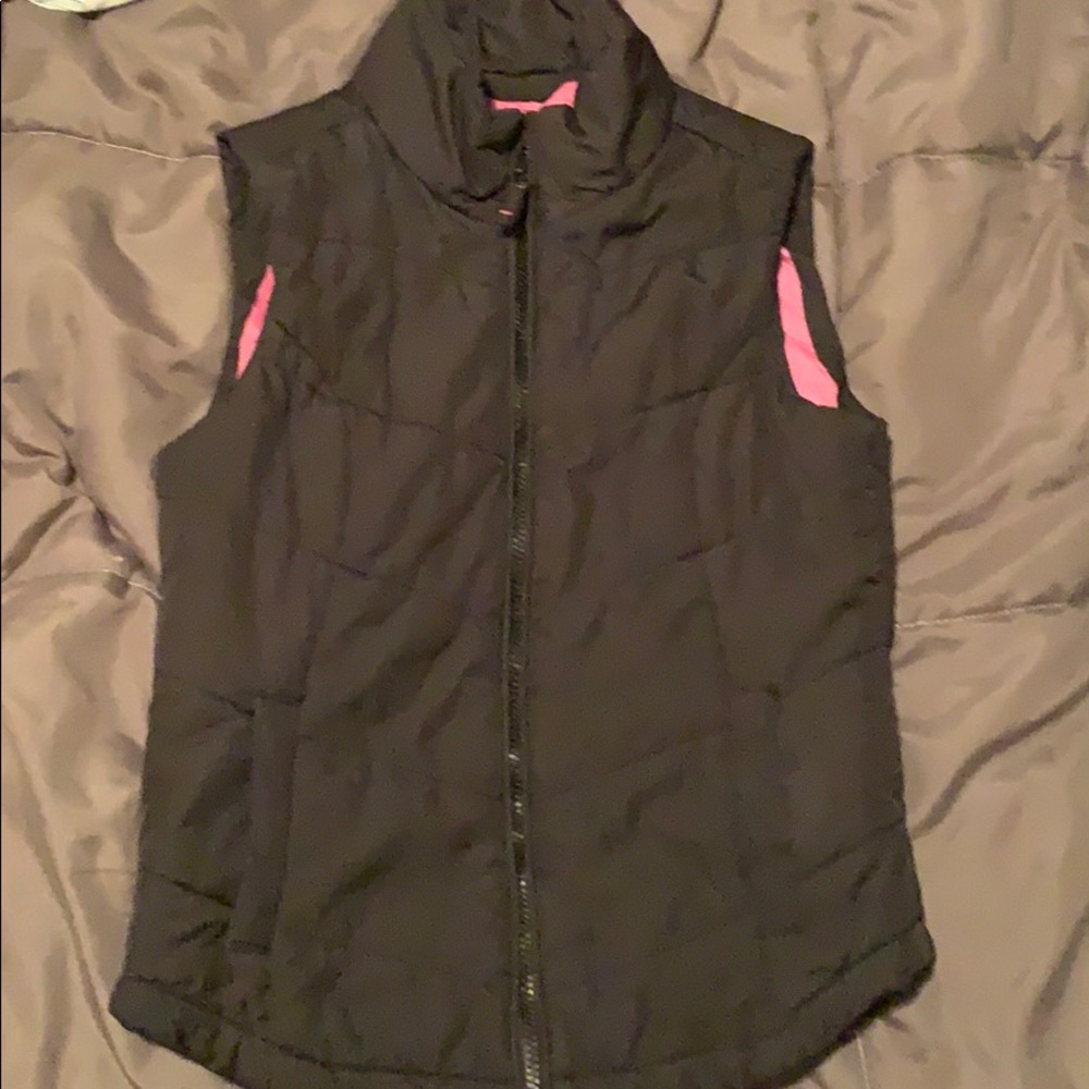 Aeropostale puffy vest!